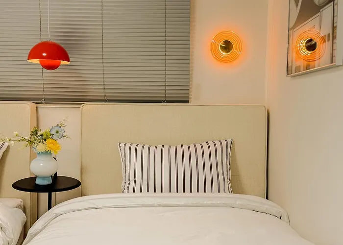 1-minute Mangwon Station,hongik Univ Station, For 5, Mangwon Market, Family-friendly Appartement *