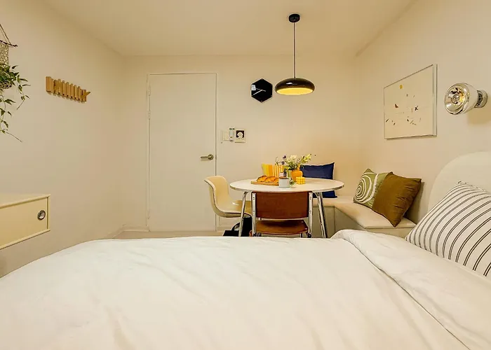 1-minute Mangwon Station,hongik Univ Station, For 5, Mangwon Market, Family-friendly Appartement