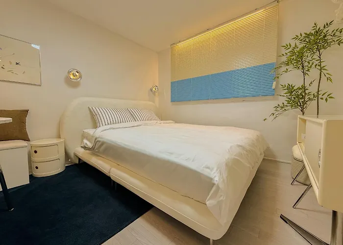 1-minute Mangwon Station,hongik Univ Station, For 5, Mangwon Market, Family-friendly Seoel