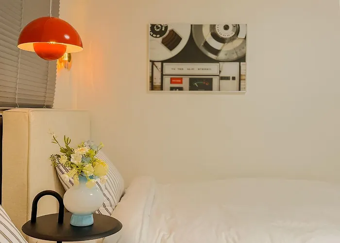 1-minute Mangwon Station,hongik Univ Station, For 5, Mangwon Market, Family-friendly Appartement Seoel